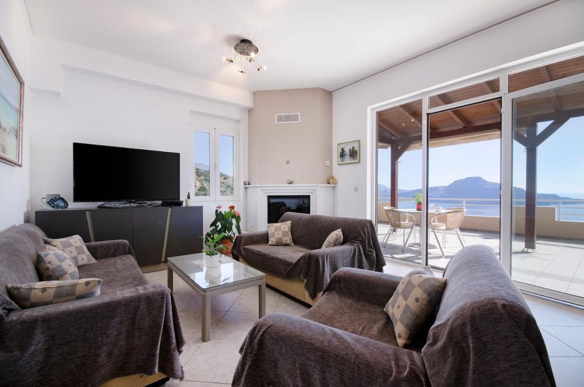 Elgini Villa *
